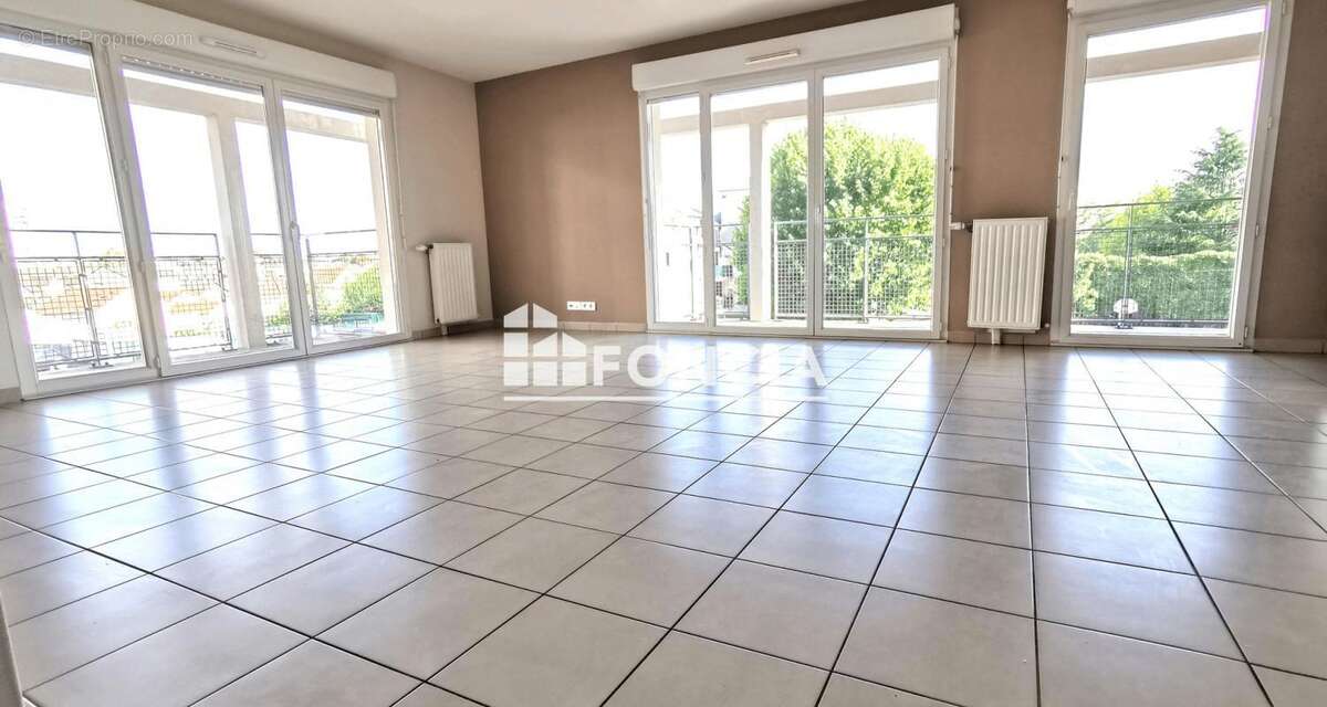 Appartement à LE MEE-SUR-SEINE