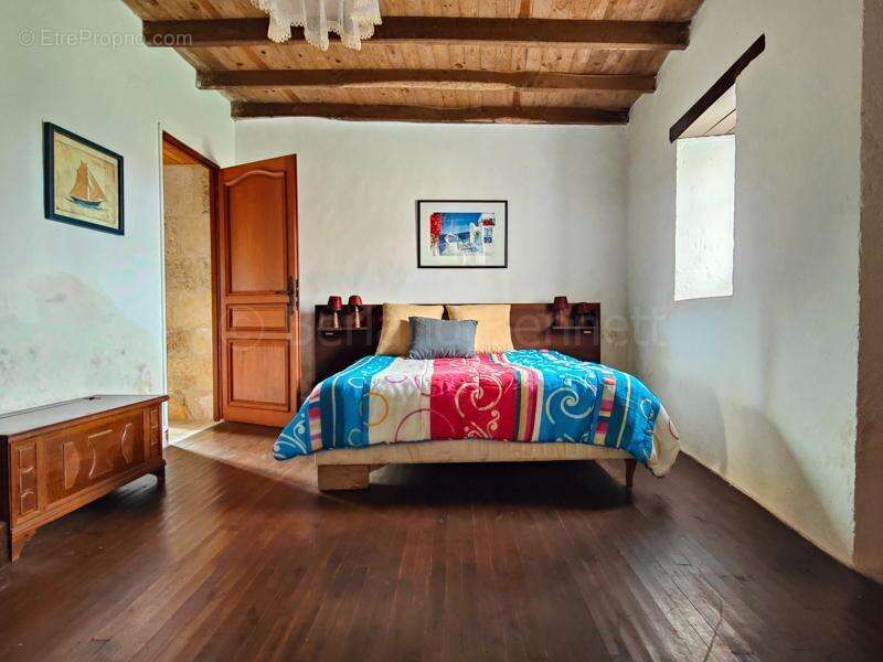 Maison à SAUZE-VAUSSAIS