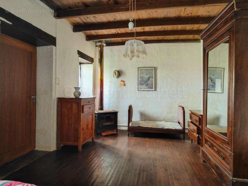 Maison à SAUZE-VAUSSAIS