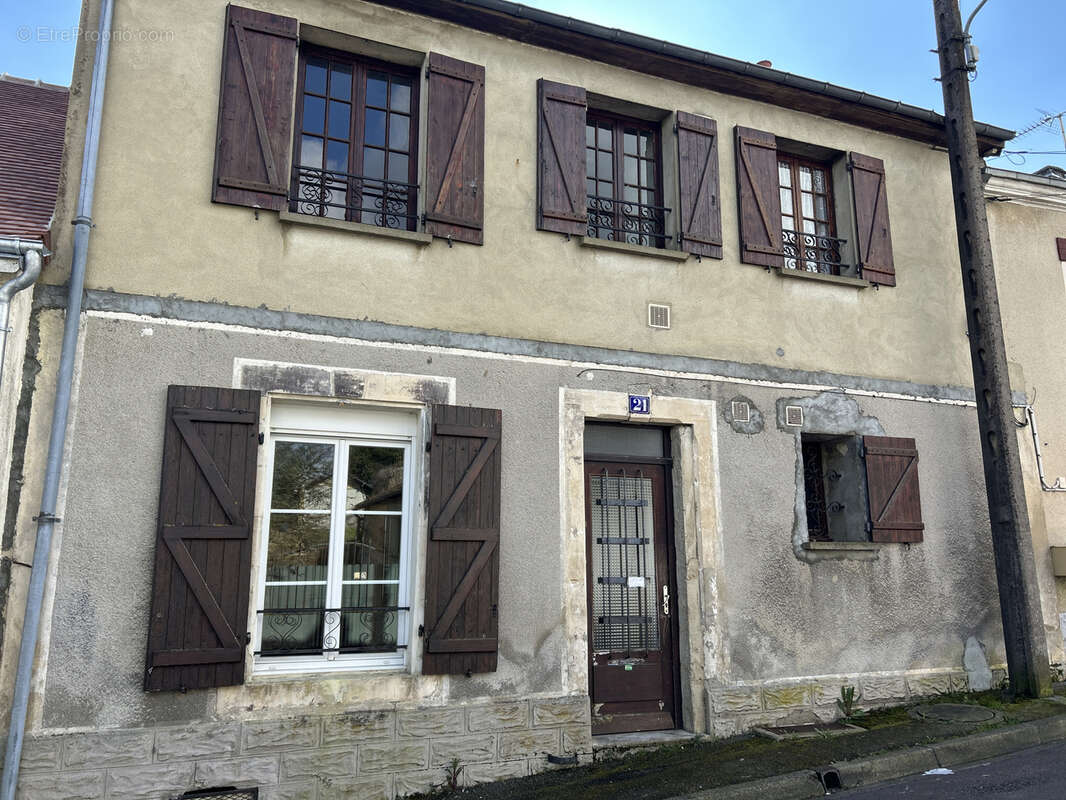 Maison à MAMERS