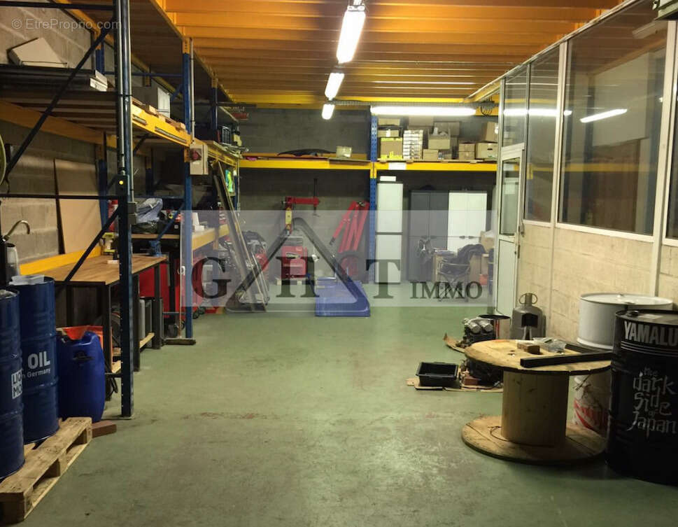 Commerce à MONTGERON