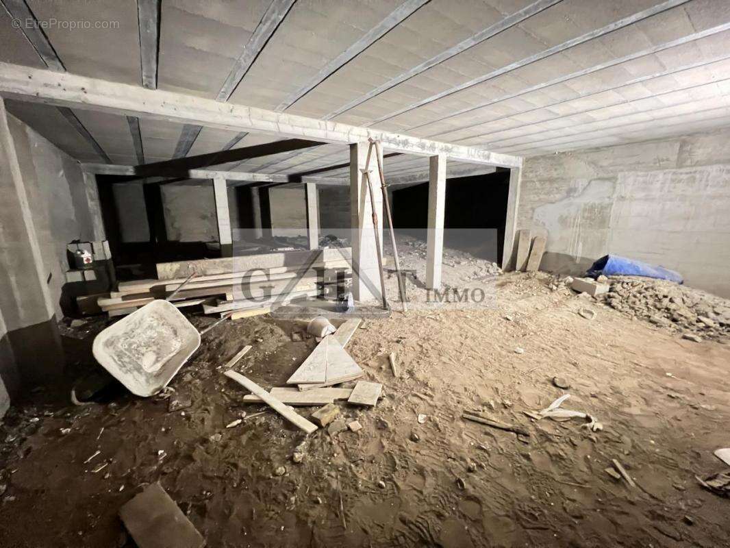 Commerce à SAINT-MAUR-DES-FOSSES