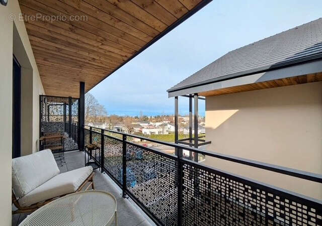 Appartement à BIZANOS