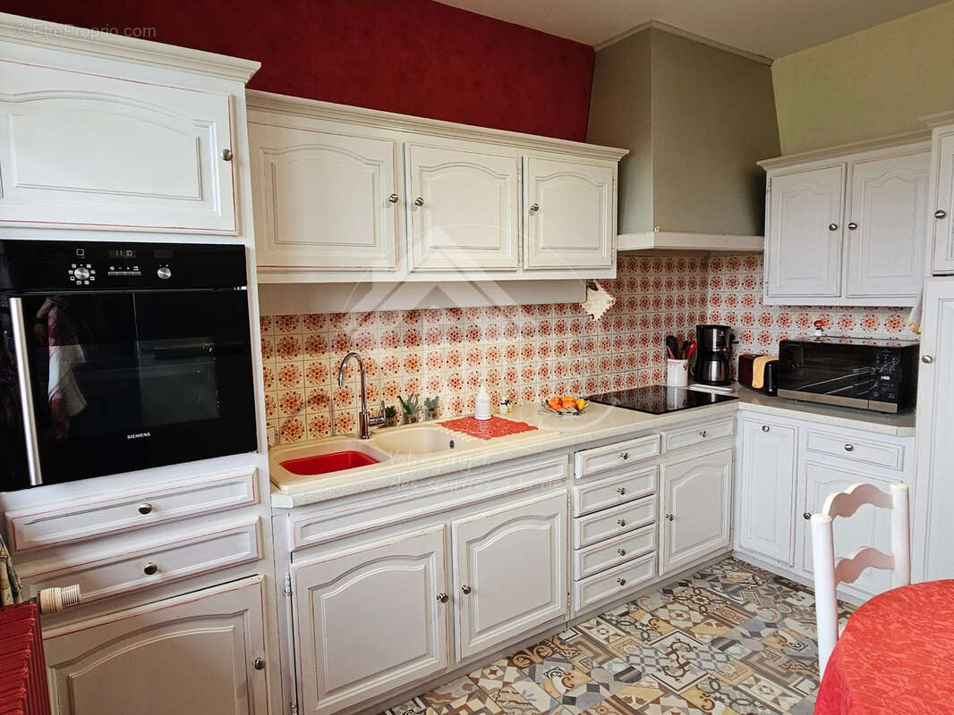 Maison à VARENNES-SUR-ALLIER