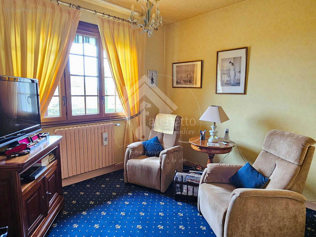 Maison à VARENNES-SUR-ALLIER