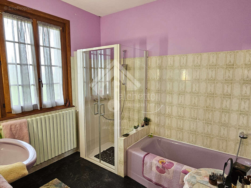 Maison à VARENNES-SUR-ALLIER