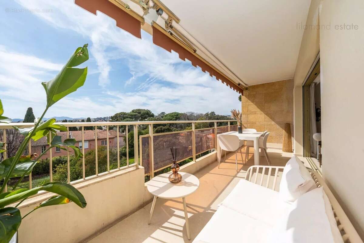 Appartement à CANNES