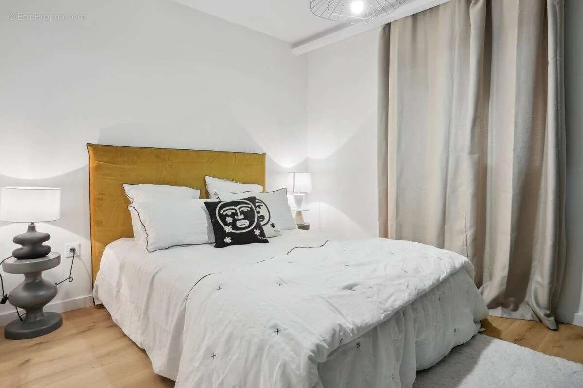 Appartement à LE CANNET