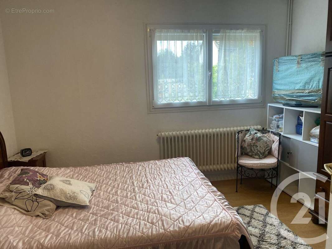 Maison à GARENNES-SUR-EURE