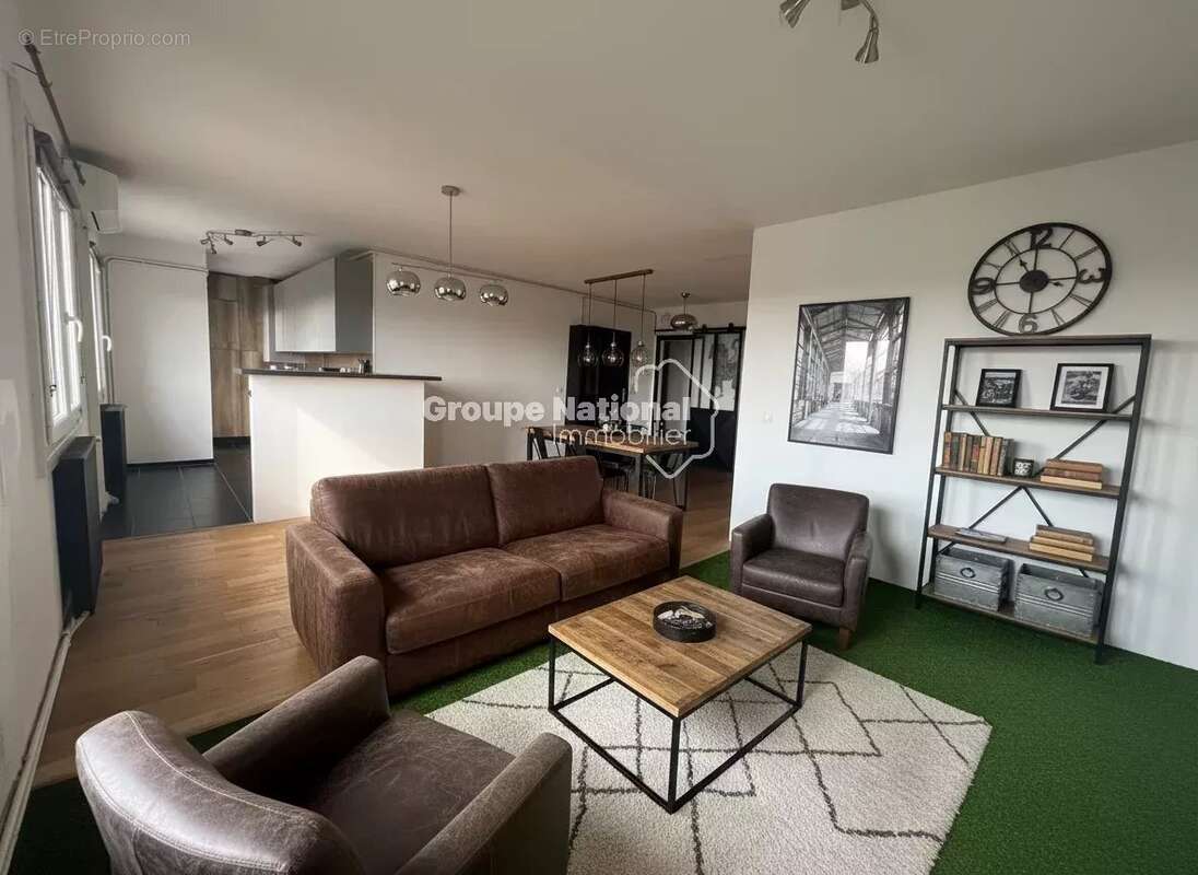 Appartement à SALON-DE-PROVENCE