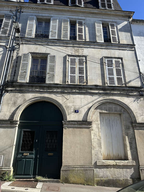 Maison à COGNAC