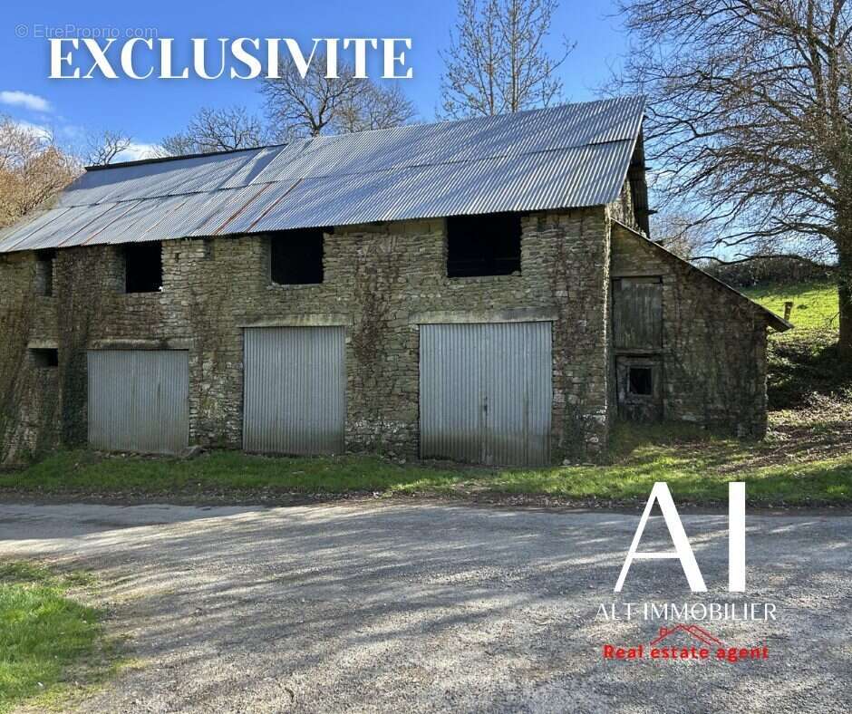 Maison à PONT-D&#039;OUILLY