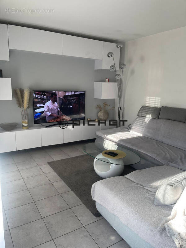 Appartement à LYON-8E