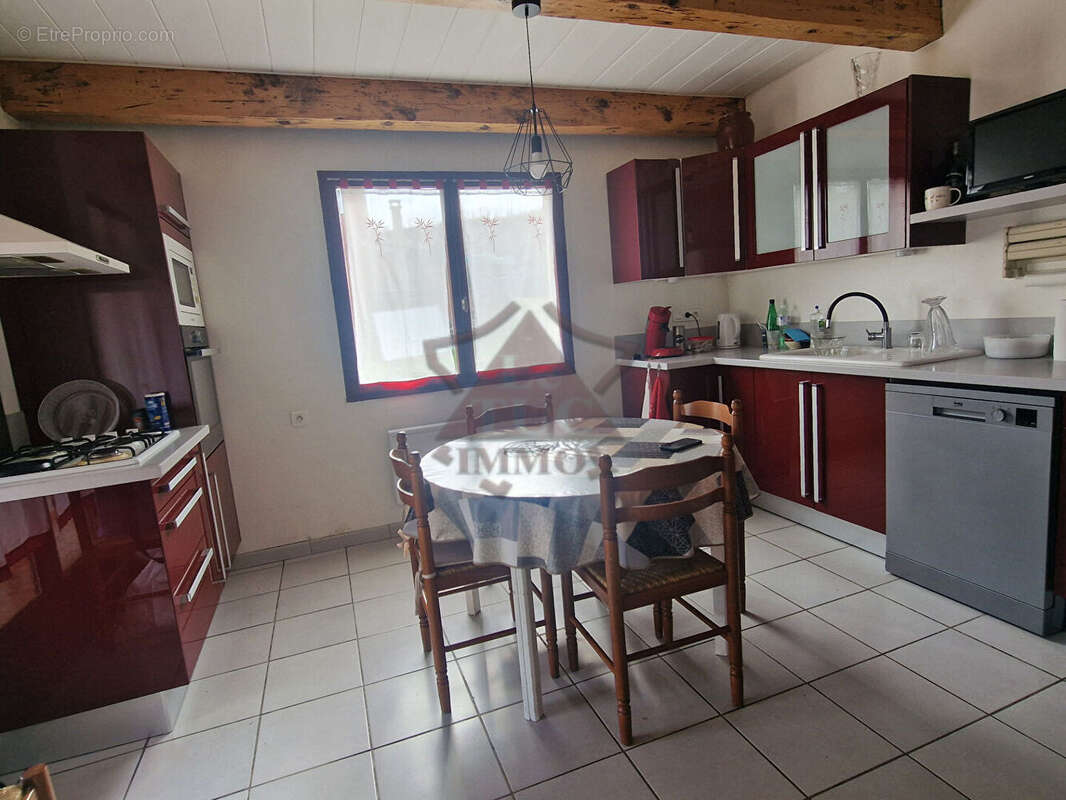 Maison à MOLIERES-SUR-CEZE