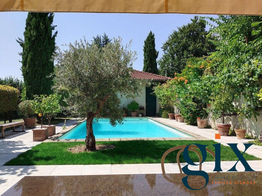 Maison à SAINT-ISMIER