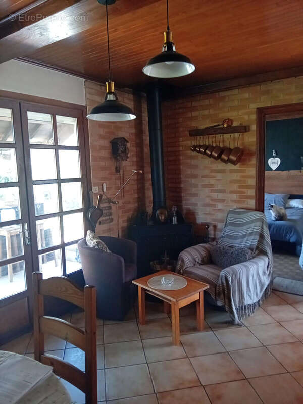 Maison à LA SALVETAT-SUR-AGOUT