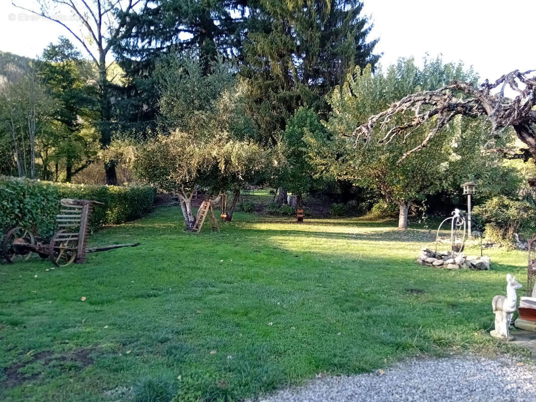 Maison à LA SALVETAT-SUR-AGOUT