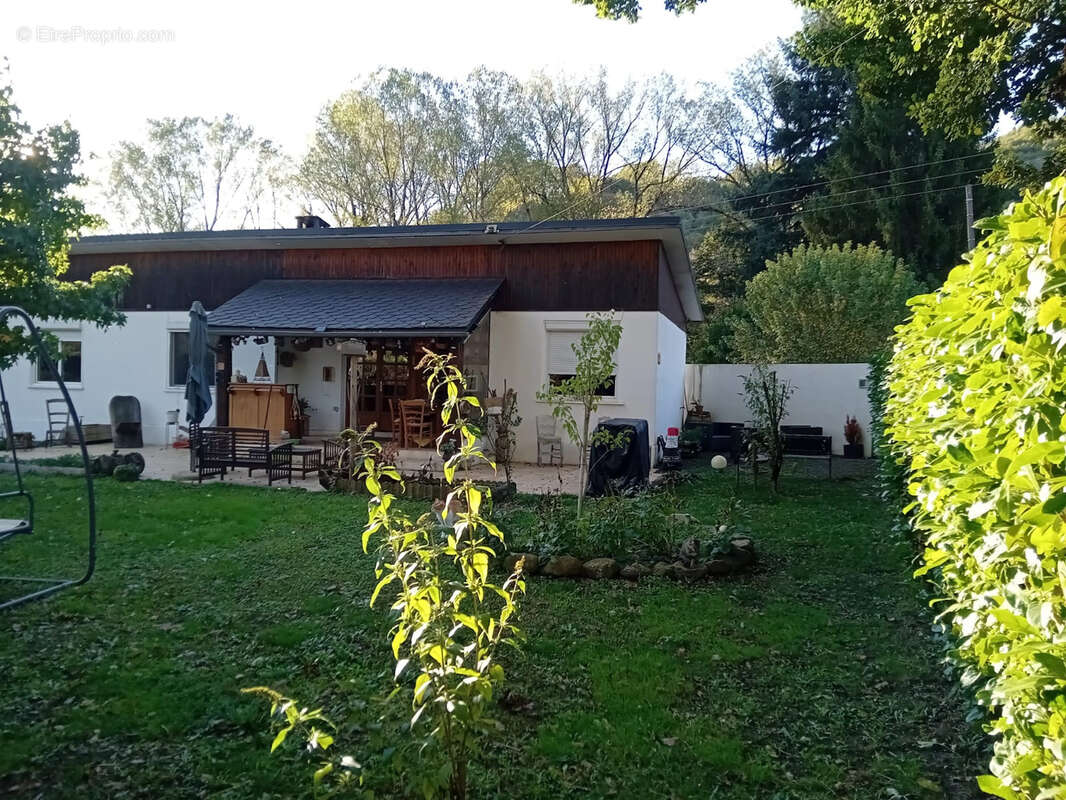 Maison à LA SALVETAT-SUR-AGOUT