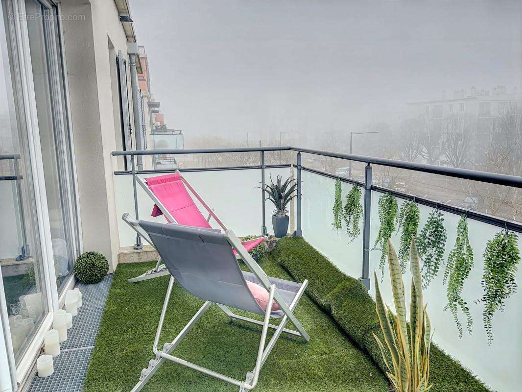 Appartement à CHENOVE