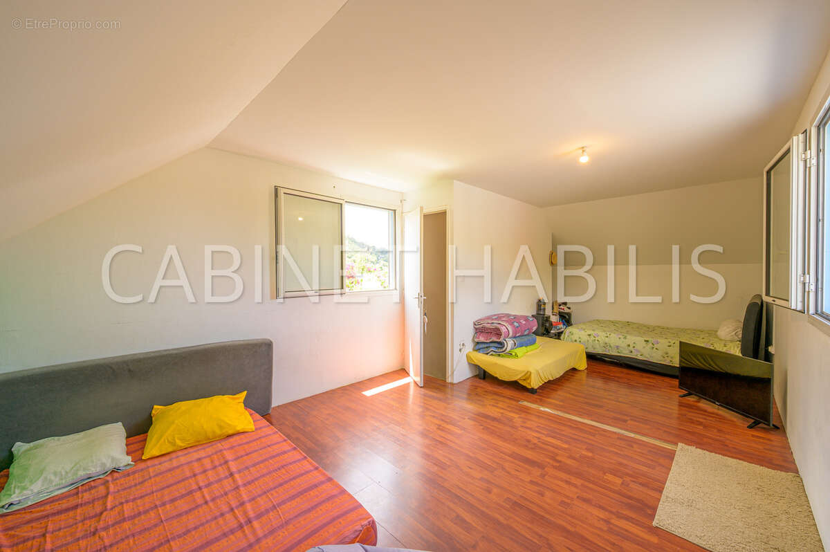 Maison à ENTRE-DEUX