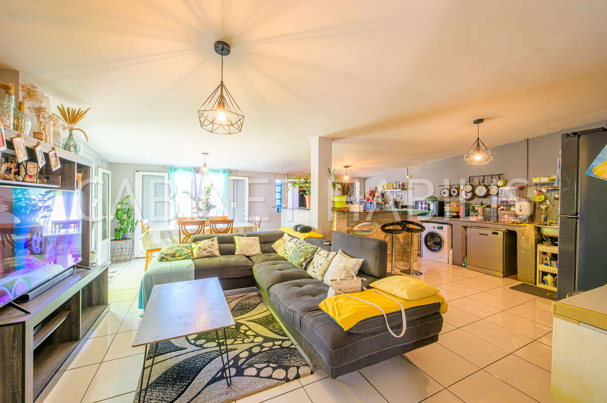 Maison à ENTRE-DEUX