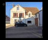 Maison à VILLENEUVE-L&#039;ARCHEVEQUE