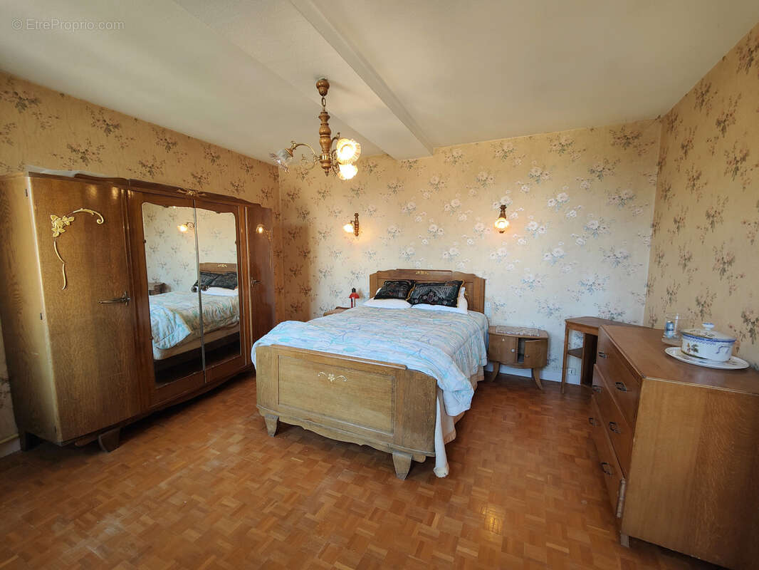 Maison à BUSSY-EN-OTHE