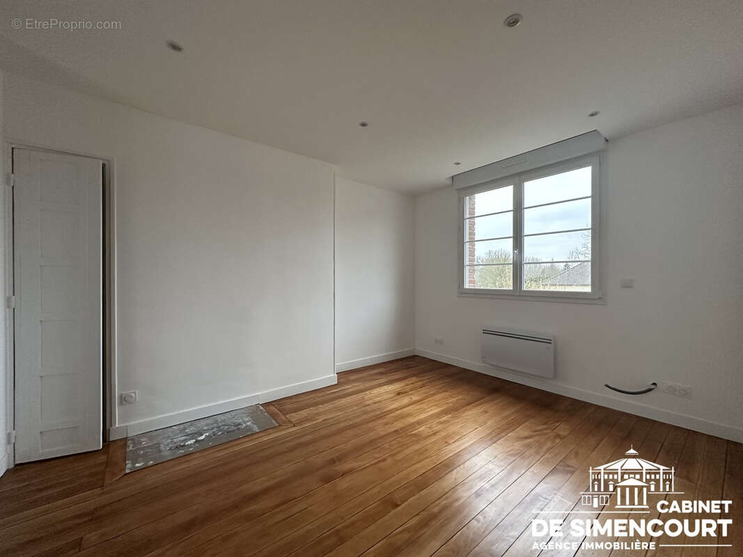 Appartement à LONGPRE-LES-CORPS-SAINTS