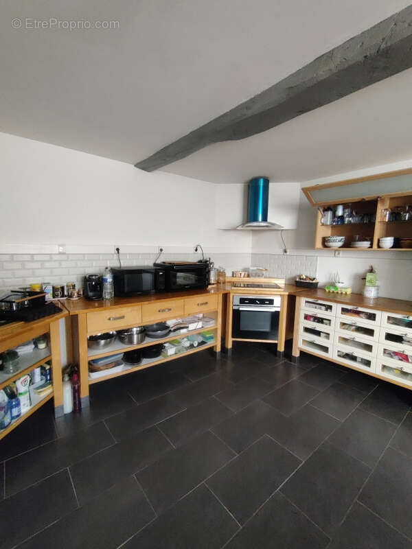 Maison à SAINT-GEORGES-DES-COTEAUX