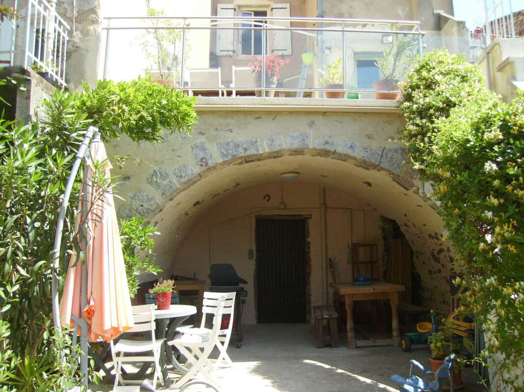 Maison à LIVRON-SUR-DROME