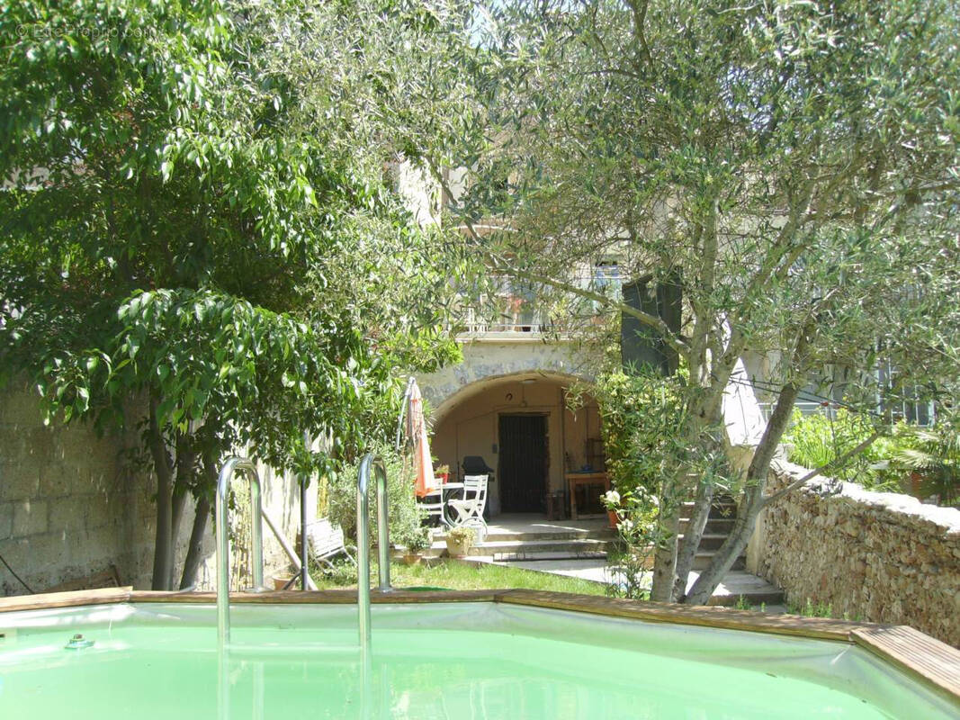 Maison à LIVRON-SUR-DROME