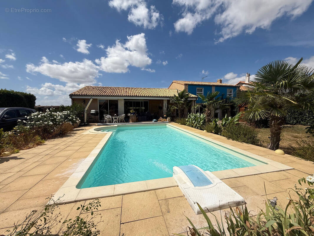 Photo 1 - Maison à BENET