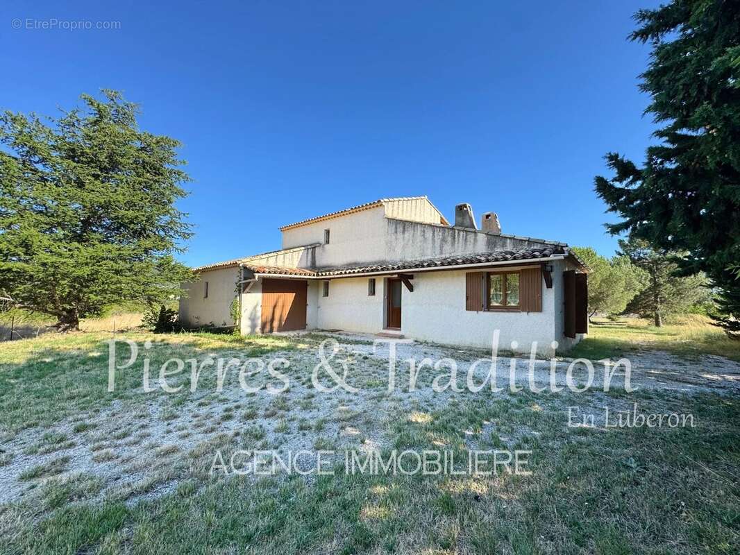 Maison à SAUMANE