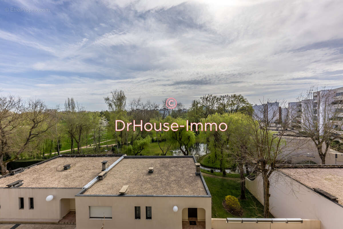 Appartement à ELANCOURT