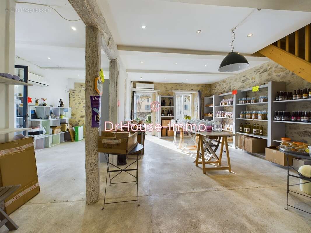 Appartement à LAGRASSE