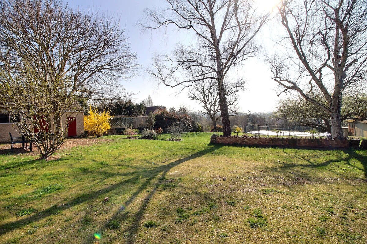 Maison à CHATEAUNEUF-EN-THYMERAIS