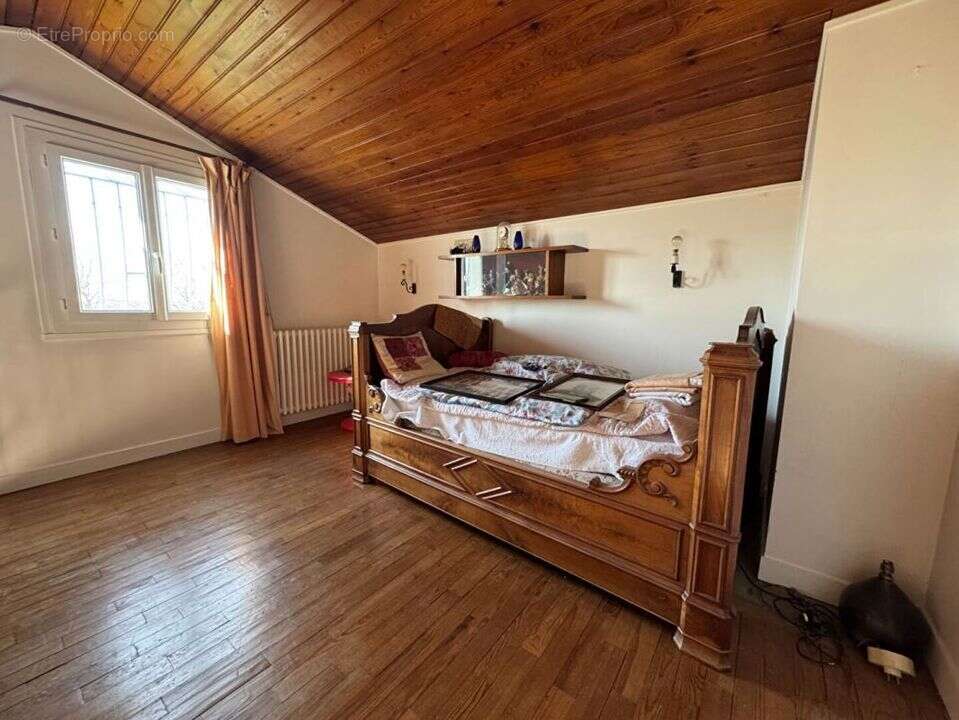 Maison à FLEURY-SUR-ORNE