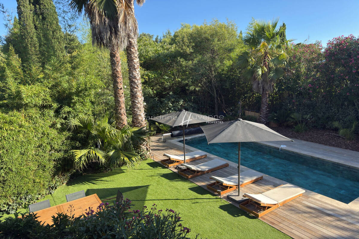 Maison à LA CROIX-VALMER