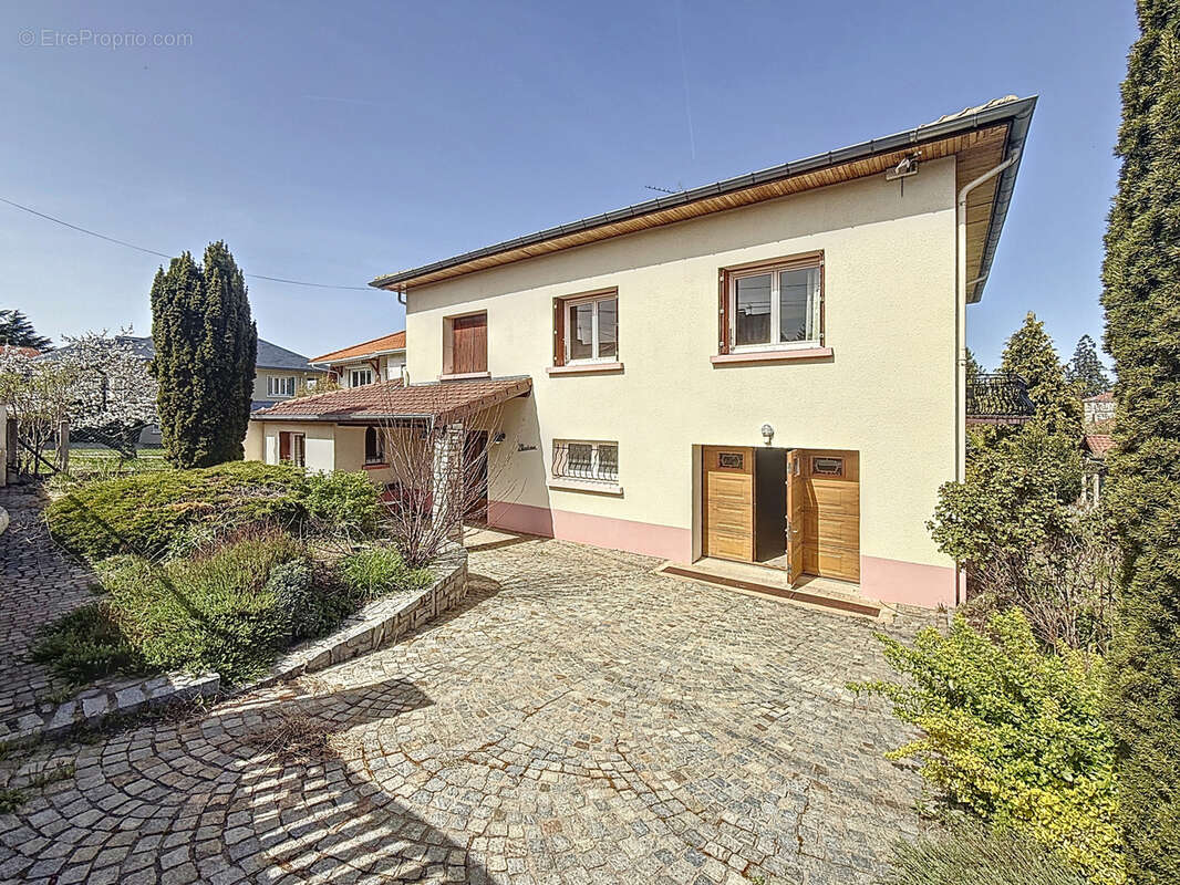 Maison à SAINT-CHAMOND