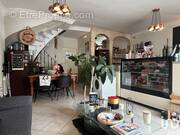 Photo 1 - Commerce à SAINT-GENIEZ-D&#039;OLT