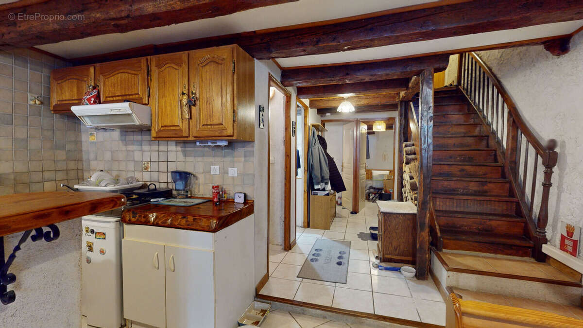 Appartement à CHALEY