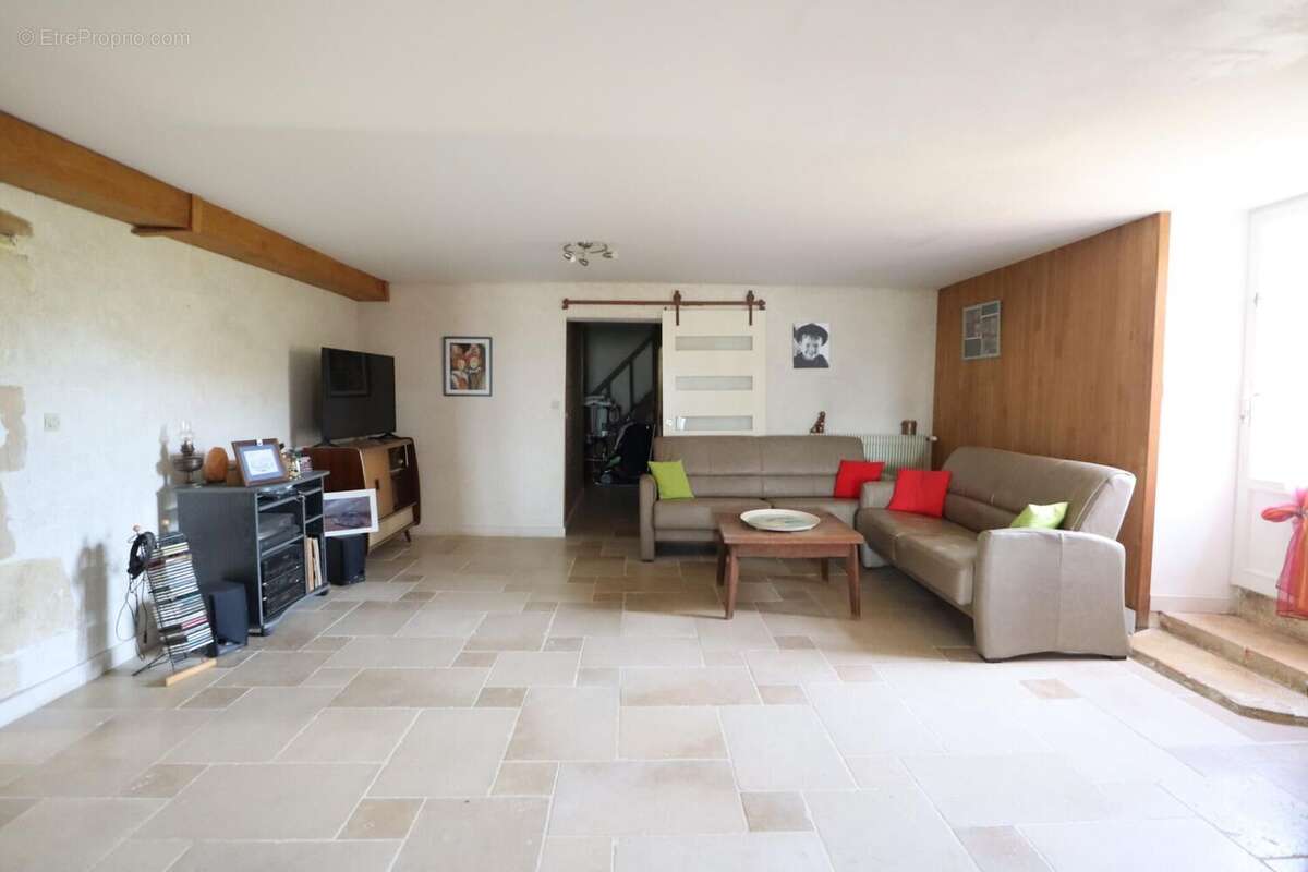 Photo 5 - Maison à ROUILLE