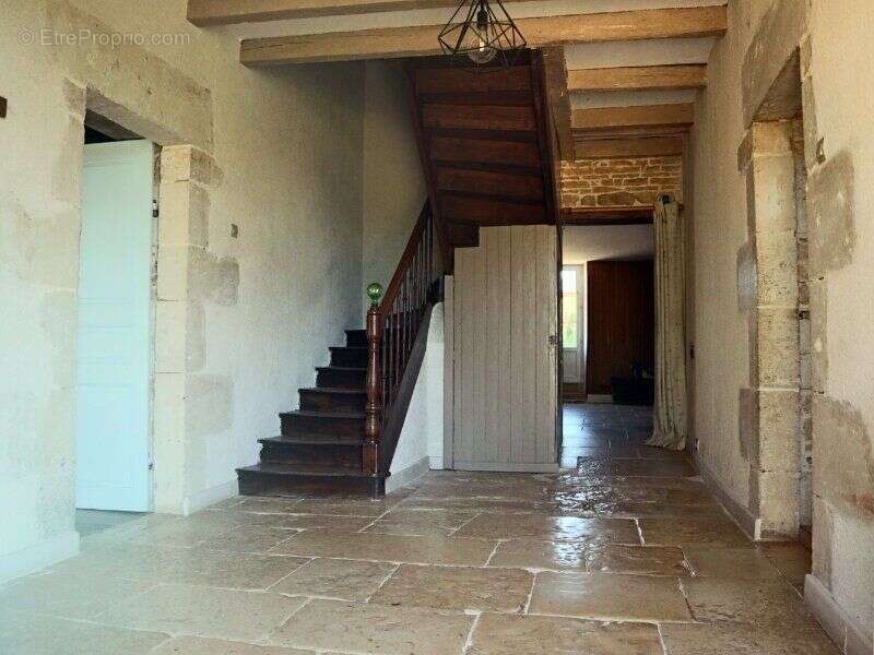 Photo 6 - Maison à ROUILLE