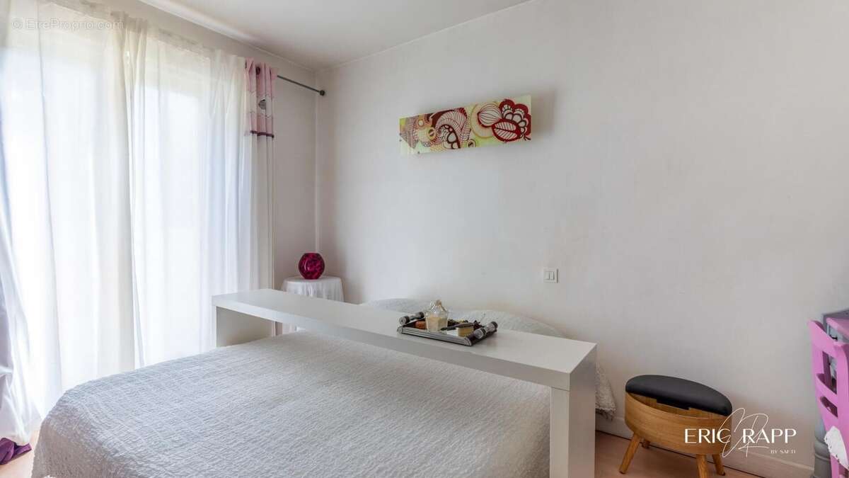 Photo 8 - Maison à ROQUEBRUNE-SUR-ARGENS