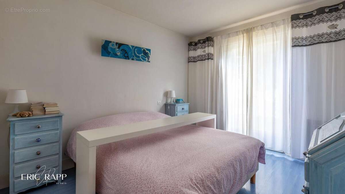 Photo 9 - Maison à ROQUEBRUNE-SUR-ARGENS