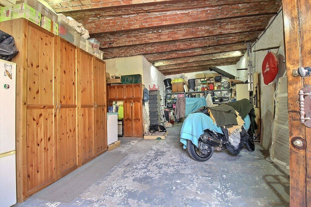 Maison à ROQUEBRUNE-SUR-ARGENS