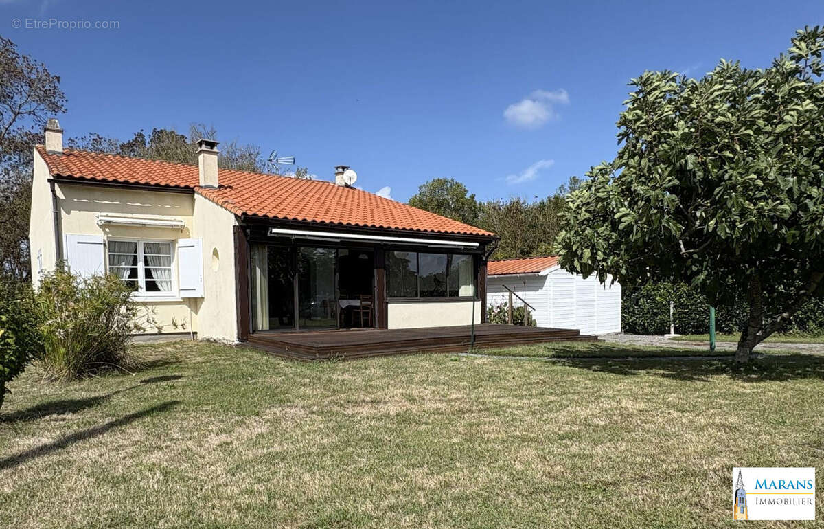 Maison à L&#039;ILE-D&#039;ELLE