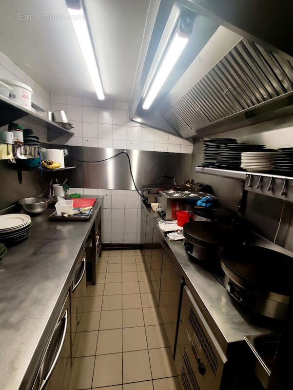 Commerce à VILLEFRANCHE-DE-ROUERGUE