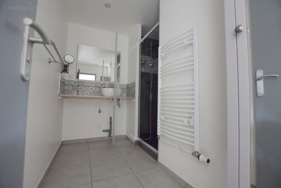 Appartement à GRAND-CHARMONT