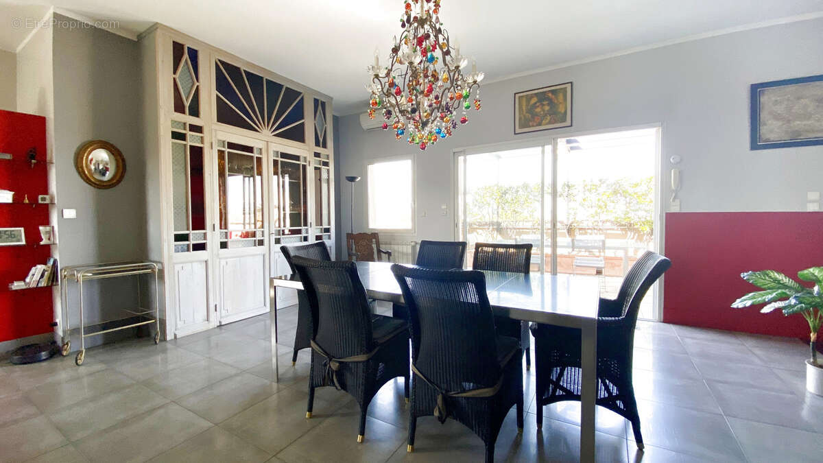 Appartement à BEAUCAIRE